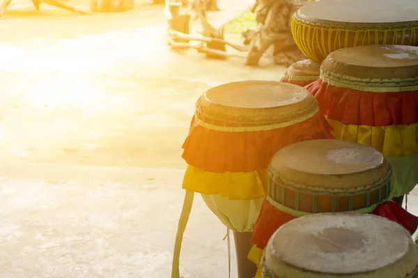 Довго барабан Таїланду, інструментом є символом Таїланду, збільшення масштабу — стокове фото