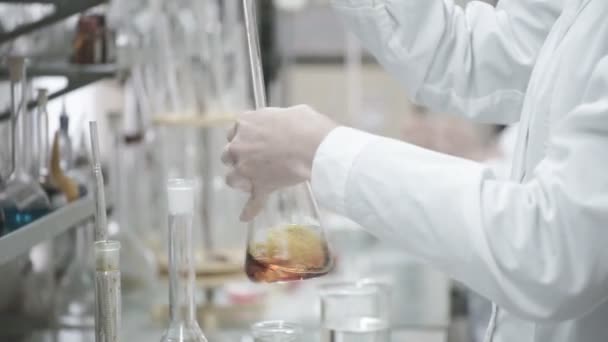 Χημικό εργαστήριο δοκιμαστικούς σωλήνες — Αρχείο Βίντεο