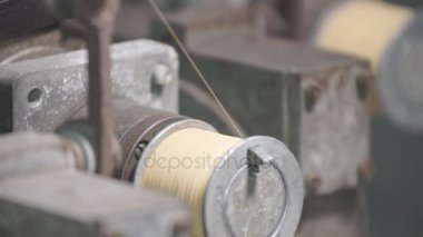 Sarmal bakır iş parçacığında bir biriktirme