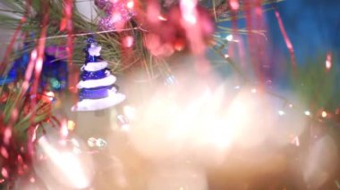 Oyuncaklarla Noel ağacı