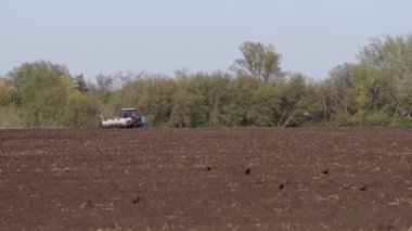 Traktör işleme alanı