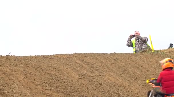 Гоночних мотоциклів спорт мотокросу — стокове відео