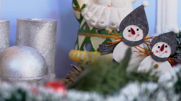 Nieuwjaars Versieringen Decoraties Kerstversiering Ballen Ornamenten Kerstman Voor Nieuwjaars Vakantie — Stockvideo