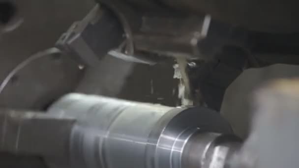 Metallbearbeitung Von Werkstückprodukten Mit Hilfe Alter Programmierbarer Maschinen Industriellen Maßstab — Stockvideo