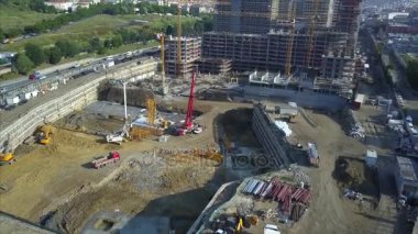 Bir inşaat alanının havadan görüntüsü