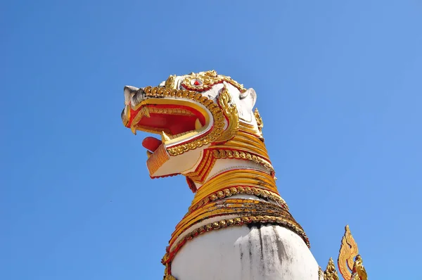 Singha heykel tapınağın Tayland