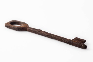 Antika paslı anahtar