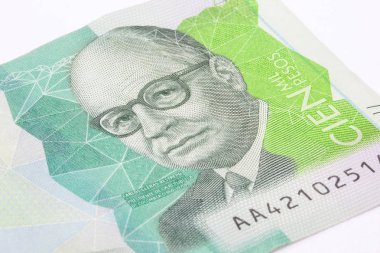 Yüz bin Kolombiyalı peso Bill