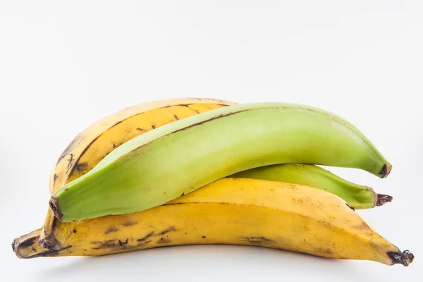 Зеленый банан (Musa x paradisiaca) ) — стоковое фото