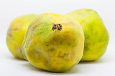 Araza denilen Eugenia stipitatasının meyvesi ve Güney Amerika 'daki Amazon bölgesinden tipik bir meyve.