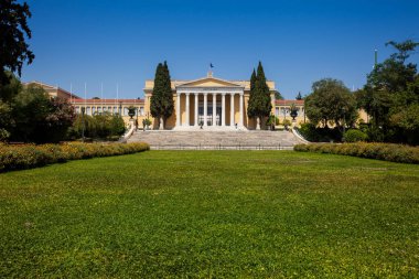 Zappeion, Atina Ulusal Bahçeleri 'nde 1888 yılında inşa edilmiş bir bina.