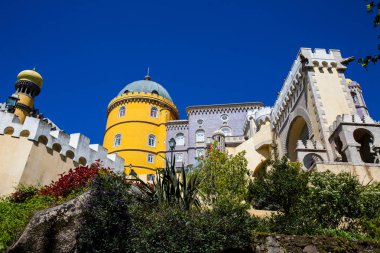 Pena Sarayı Portekiz 'in Sintra belediyesinde yer almaktadır.