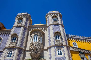 Portekiz 'in Sintra belediyesindeki Pena Sarayı