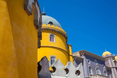 Portekiz 'in Sintra belediyesindeki Pena Sarayı