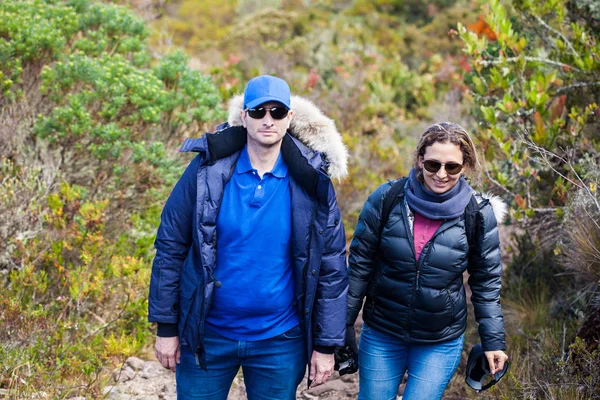 Young couple exploring nature at a beautiful paramo at the department of Cundinamarca in Colombia — Stock Photo, Image