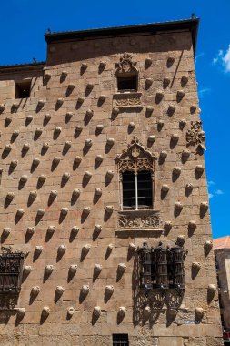 Tarihi Mermiler Evi 1517 'de İspanya' nın Salamanca kentinde inşa edildi.