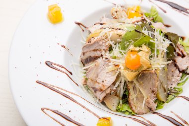 lezzetli ve taze salata