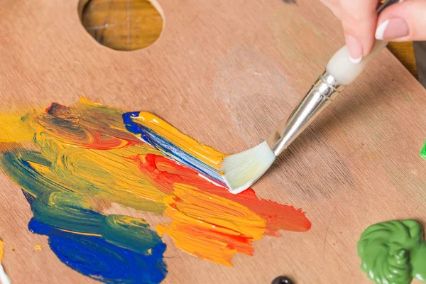 Palet sanatçı karışımları petrol akrilik boya — Stok fotoğraf