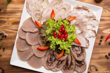 Etler ve aperatif sandviç