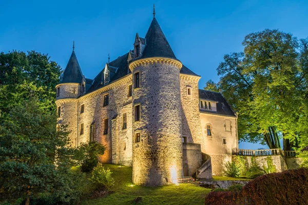Castillo de Nieul por la noche — Foto de Stock