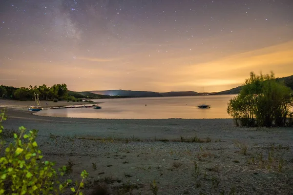 Jezero Sainte Croix v noci — Stock fotografie
