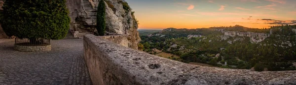 Pôr do sol sobre Baux-de-Provence — Fotografia de Stock