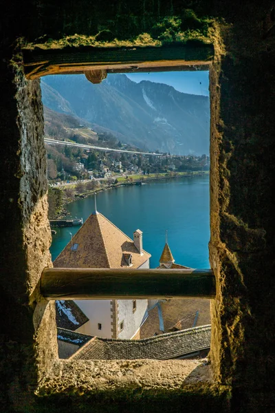 Vista das janelas do castelo de Chillon — Fotografia de Stock