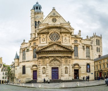Paris 'teki Saint-Etienne-du-Mont Kilisesi Montagne Sainte-Genevieve' de.