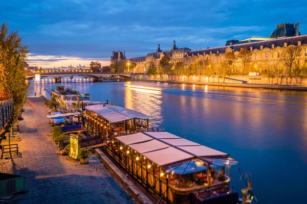 Barcos Peniche Rio Sena Paris Noite — Fotografia de Stock