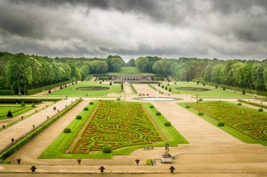 Gardens a la francaise