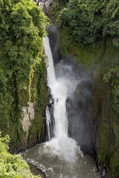 Cascada en Tailandia — Foto de Stock