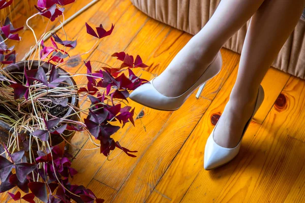 Boty na nohy nevěsty — Stock fotografie