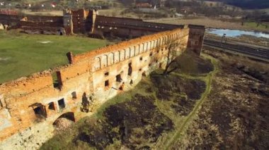 Eski kale şehir dışında. Drone çekim