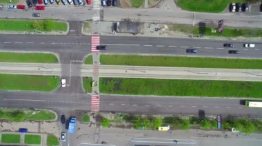 En iyi görünümü araç trafikte şehir. Hava