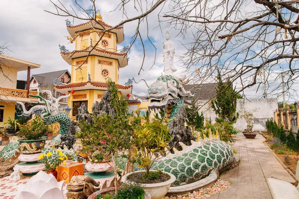 Pagoda Pure Heart Ngoc Tin — стоковое фото