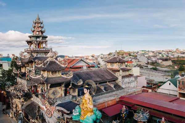 Νταλάτ Βιετνάμ Ιανουαρίου 2017 Βουδιστικός Ναός Linh Phuoc Παγόδα — Φωτογραφία Αρχείου