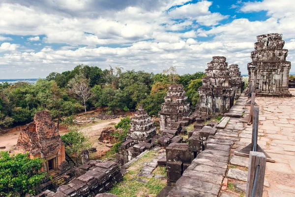 Top Phnom Bakheng Temple Complex Cambodia — Stock Photo, Image