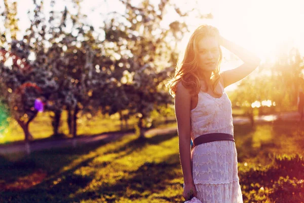 Red Haired Model Posing Sunset Background — Stock Photo, Image