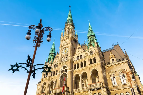 チェコ共和国でリベレツの市庁舎 — ストック写真