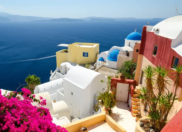 Beautiful Oia village on Santorini island, Cyclades, Greece — Stock Photo, Image