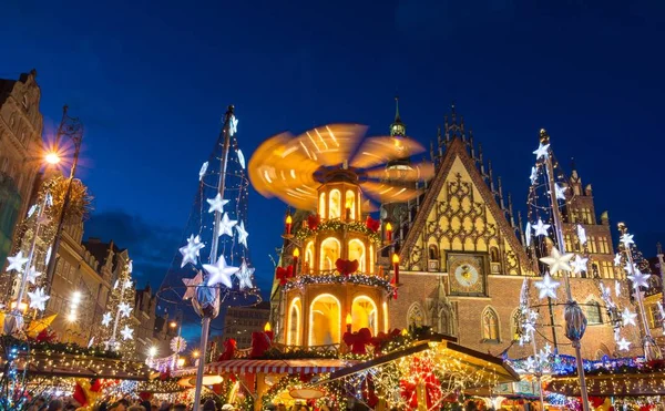 Christmas market in Old Town in Wroclaw, Poland — Stock Photo, Image