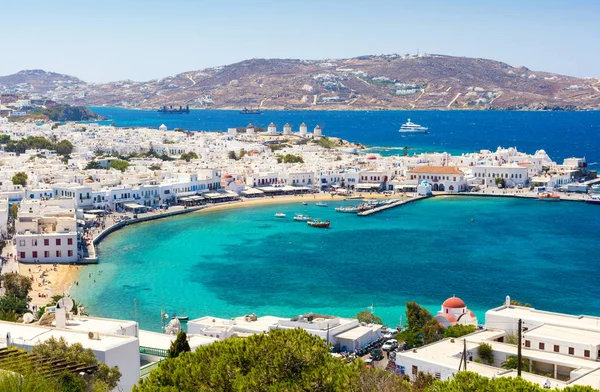 Kijk op het eiland Mykonos, Cycladen, Griekenland — Stockfoto