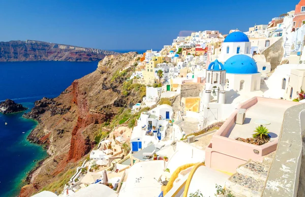 Oia village on Santorini island, Cyclades, Greece — Stock Photo, Image