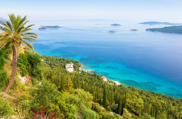 Amazing view on adriatic sea and small islands from Peljesac peninsula, Dalmatia, Croatia — Stock Photo, Image