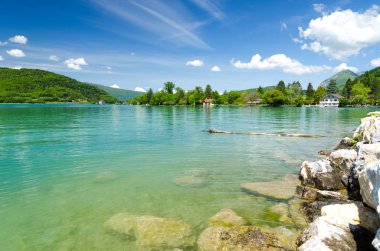 güzel lake Annecy için yapılan Fransız alps, Fransa