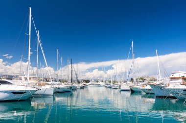 Lüks Yat Limanı Antibes üzerinde Fransız riviera, Güney Fransa