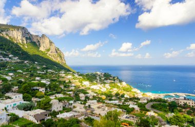 Capri Adası, Campania, İtalya üzerinde göster