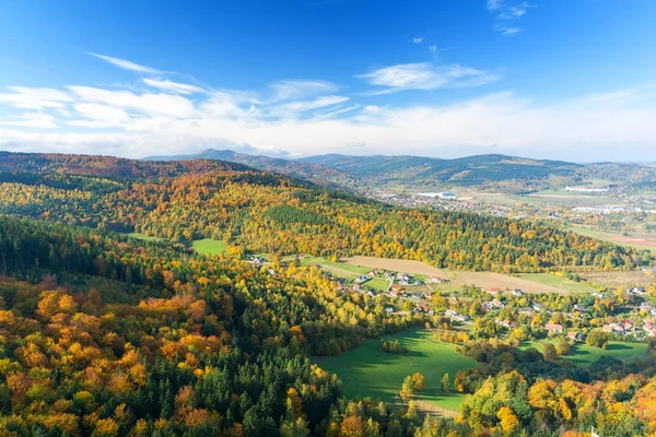 Niesamowity Krajobraz Kolorowe Wzgórza Jesienią Sudetach Polska — Zdjęcie stockowe