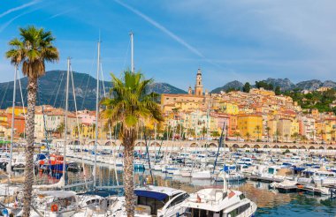 Menton yakınındaki Monaco, Marinada lüks Fransız riviera, cote d'azur, Fransa