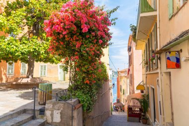 renkli binalar üzerinde Nice riviera, cote d'azur, Güney Fransa Fransız